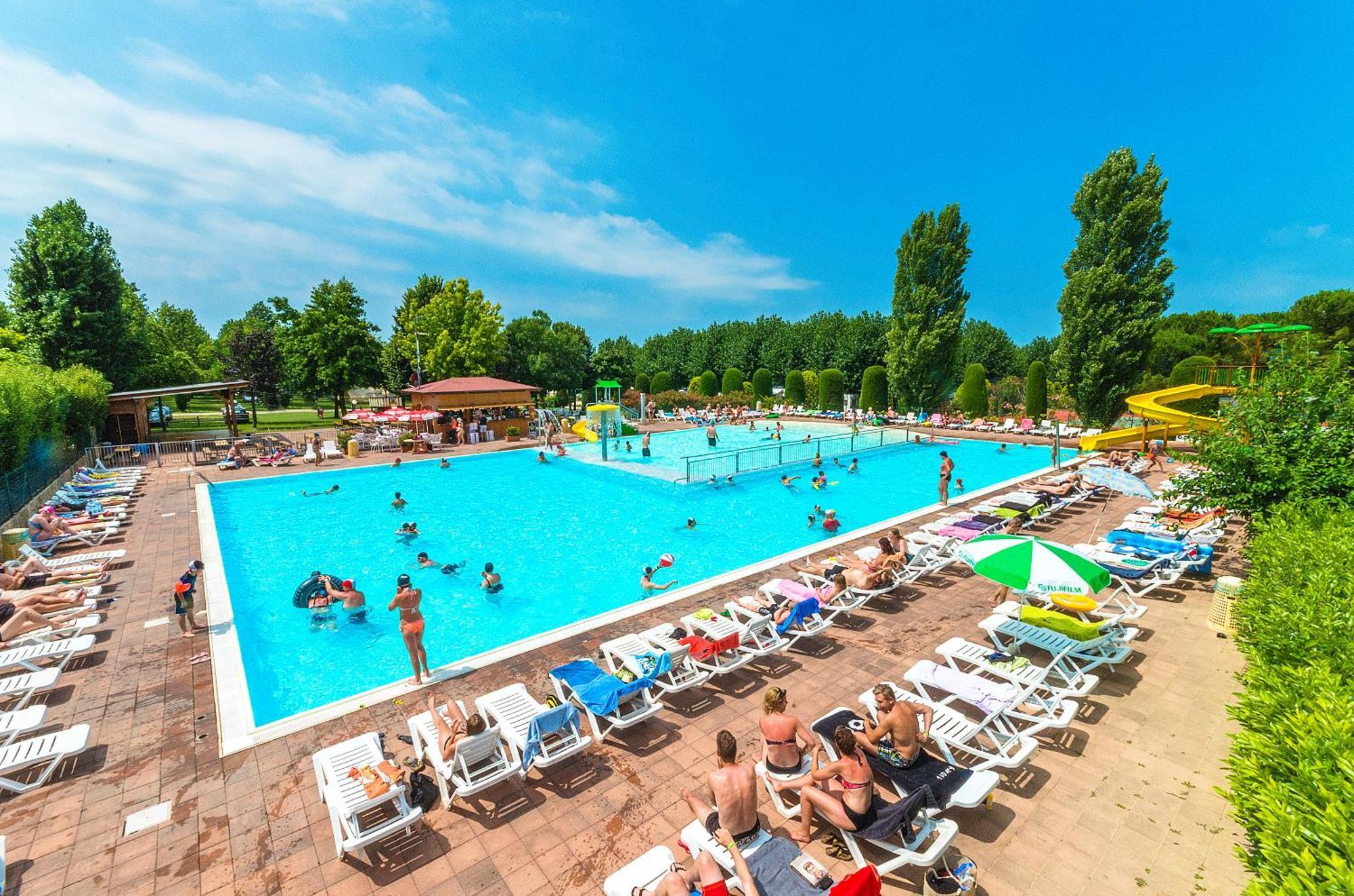 Hotel Eurocampingpacengo Lazise Esterno foto